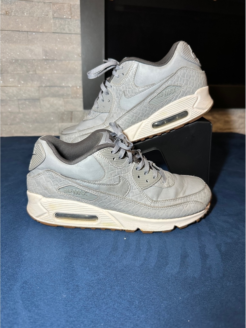 Nike Air Max Gray Croc Pattern Sneakers Womens